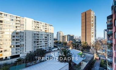 Departamento en Venta en Con bodega y estacionamiento