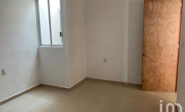 DEPARTAMENTO EN RENTA  EN CANTERIA  # 105 COLONIA VEITE  DE NOVIMBRE  VENUSTIANO CARRANZA