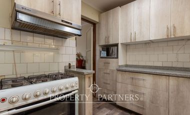 Casa con gran terreno en calle cerrada entre Quilin y Macul