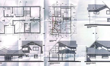 Casa con gran terreno en calle cerrada entre Quilin y Macul