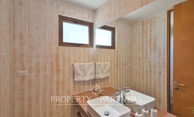 Casa de Ensueño con Vista Despejada al Mar en Exclusivo Condominio Agua Dulce, Huentelauquén