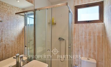 Casa de Ensueño con Vista Despejada al Mar en Exclusivo Condominio Agua Dulce, Huentelauquén