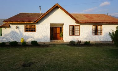 HERMOSA CASA CON PISCINA EN PARCELA DE AGRADO CON ARBOLES FRUTALES PAINE