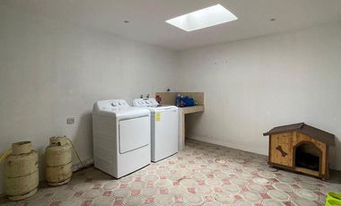 HERMOSA CASA EN VENTA, SECTOR CEBOLLAR
