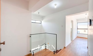 Venta Dúplex Estreno Surco 3 Dormitorios Cerca Velasco Astete