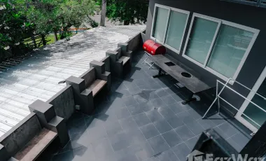 4 Bedroom House for sale at World Club Land