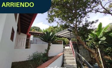 Finca en arriendo- Rionegro- Santa Barbara