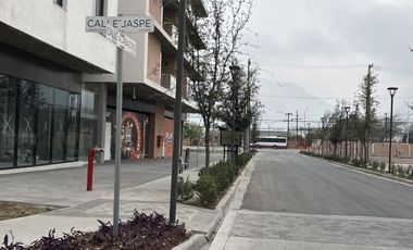 Renta local en plaza a pie de Av. Manuel Ordoñez, Lechugal, Santa Catarina