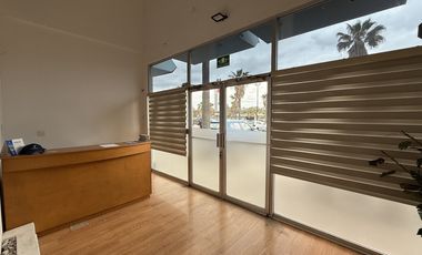 Oficina amueblada en Renta Plaza Mundo Divertido