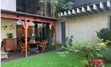 Casa en Condominio en las Águilas con terraza