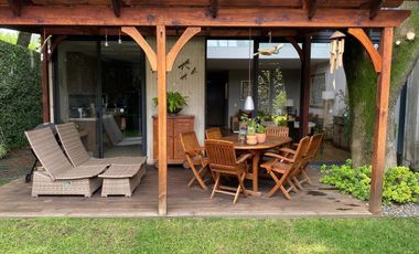 Casa en Condominio en las Águilas con terraza