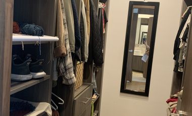 Casa en Condominio en las Águilas con terraza