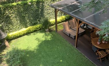 Casa en Condominio en las Águilas con terraza