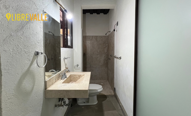 RENTA CASA EN AVANDARO-CASA LAS PIÑAS