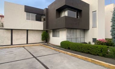 CASA EN RENTA EN COAPA
