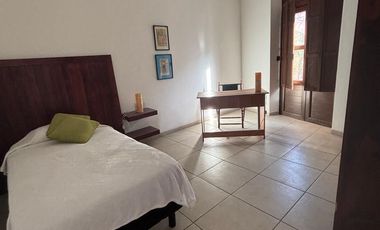 CASA AMUEBLADA EN RENTA EN EL CENTRO HISTORICO, MORELIA