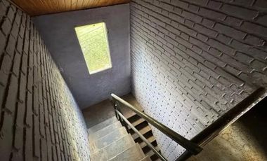 Oportunidad! Preciosa Casa a Refaccionar en Maschwitz, Arroyo al 1600