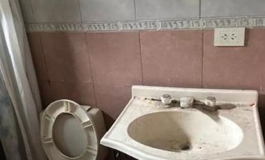 Oportunidad! Preciosa Casa a Refaccionar en Maschwitz, Arroyo al 1600