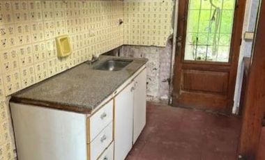 Oportunidad! Preciosa Casa a Refaccionar en Maschwitz, Arroyo al 1600