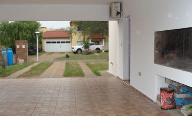 Casa en  Alquiler, San Isidro
