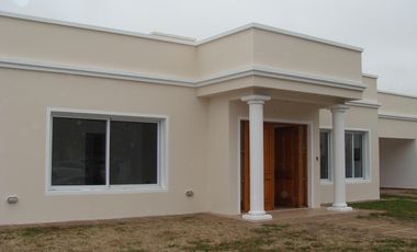 Casa en  Alquiler, San Isidro