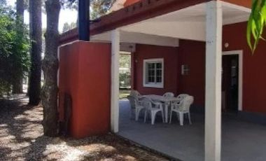 Casa en venta - 3 Dormitorios 2 Baños - Costa del Este