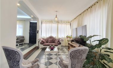 Se vende hermosa Casa amplia excelente sector