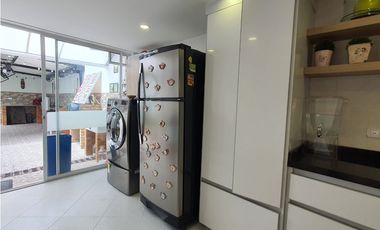 Se vende hermosa Casa amplia excelente sector