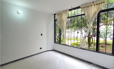Se vende hermosa Casa amplia excelente sector