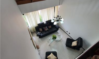 Se vende hermosa Casa amplia excelente sector
