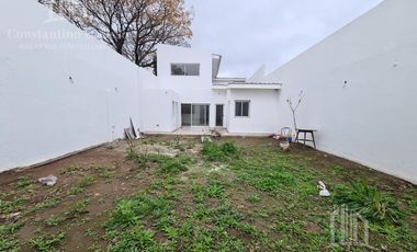 Casa moderna a estrenar - 3 habitaciones - Parque libre