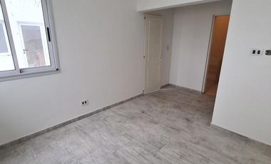Casa moderna a estrenar - 3 habitaciones - Parque libre