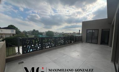 Casa en venta, 10 ambientes. Terralagos, Canning.