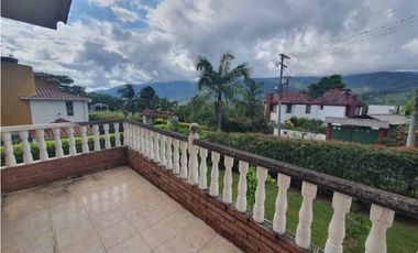 Se Vende Casa Campestre En Via Fusa Silvania