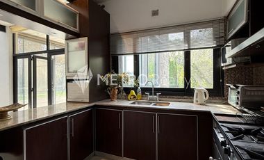 Casa 6 ambientes a la laguna en Venta, El Lauquen Canning
