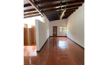 SE RENTA FINCA EN VEREDA EL MOLINO GUARNE