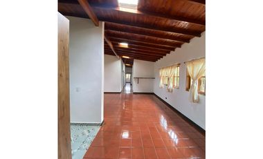 SE RENTA FINCA EN VEREDA EL MOLINO GUARNE