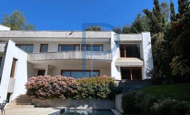 HERMOSA CASA EN CONDOMINIO CLUB DE GOLF LOMAS DE LA DEHESA