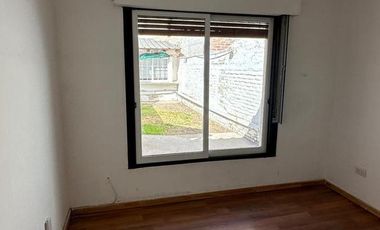 Casa en  venta de 3 dormitorios en Santa Genoveva