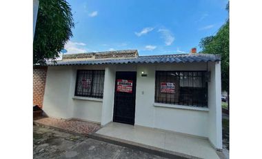 ARRIENDO CASA EN DON CARMELO