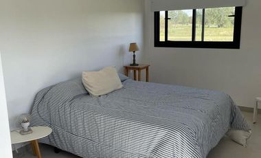 Casa en venta - 3 Dormitorios 3 Baños - San Miguel del Monte
