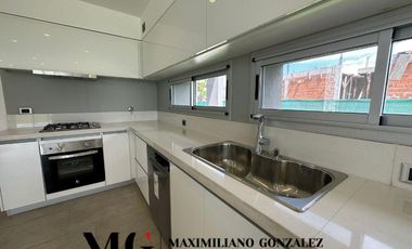 Casa en venta, 5 ambientes. Terralagos, Canning