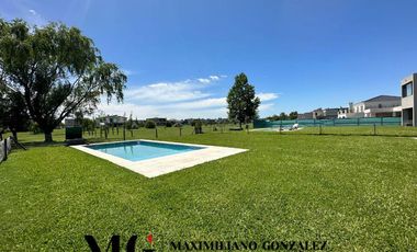 Casa en venta, 5 ambientes. Terralagos, Canning