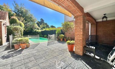 Chalet 5 ambientes en Los Troncos