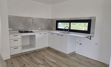 Casa en Venta en San Sebastian Área 11 - 4 Ambientes