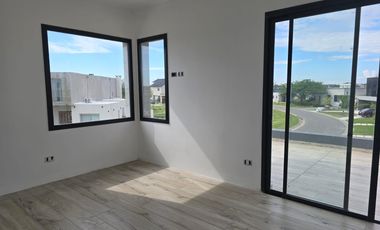 Casa en Venta en San Sebastian Área 11 - 4 Ambientes