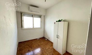 Venta Departamento Belgrano 3 Ambientes Frente Balcón