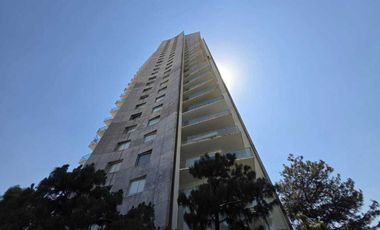 DEPA EN RENTA EN LA CIMA SEMI-AMUEBLADO
