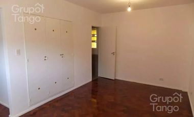 Venta Departamento Balvanera Monoambiente Balcón