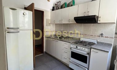 Tres ambientes con amplio balcón en Recoleta